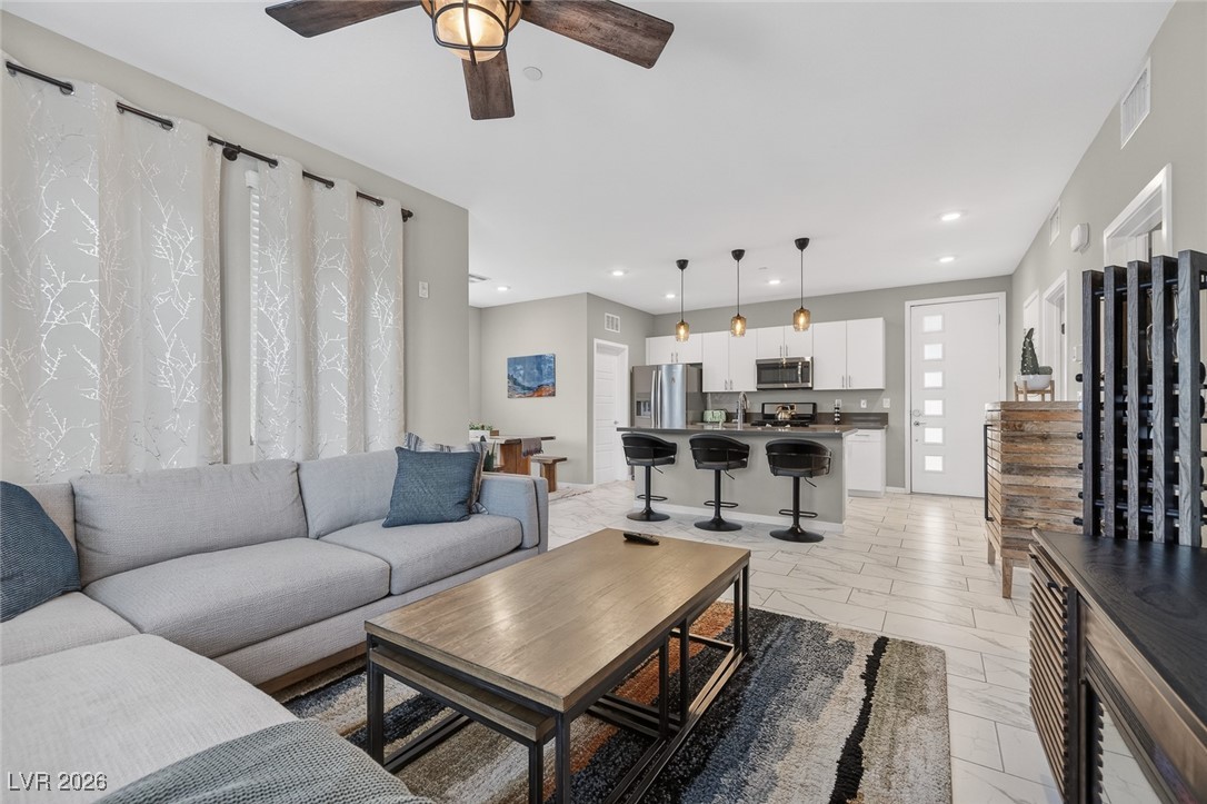 11256 Rainbow Peak Avenue 208 Las Vegas NV 89135