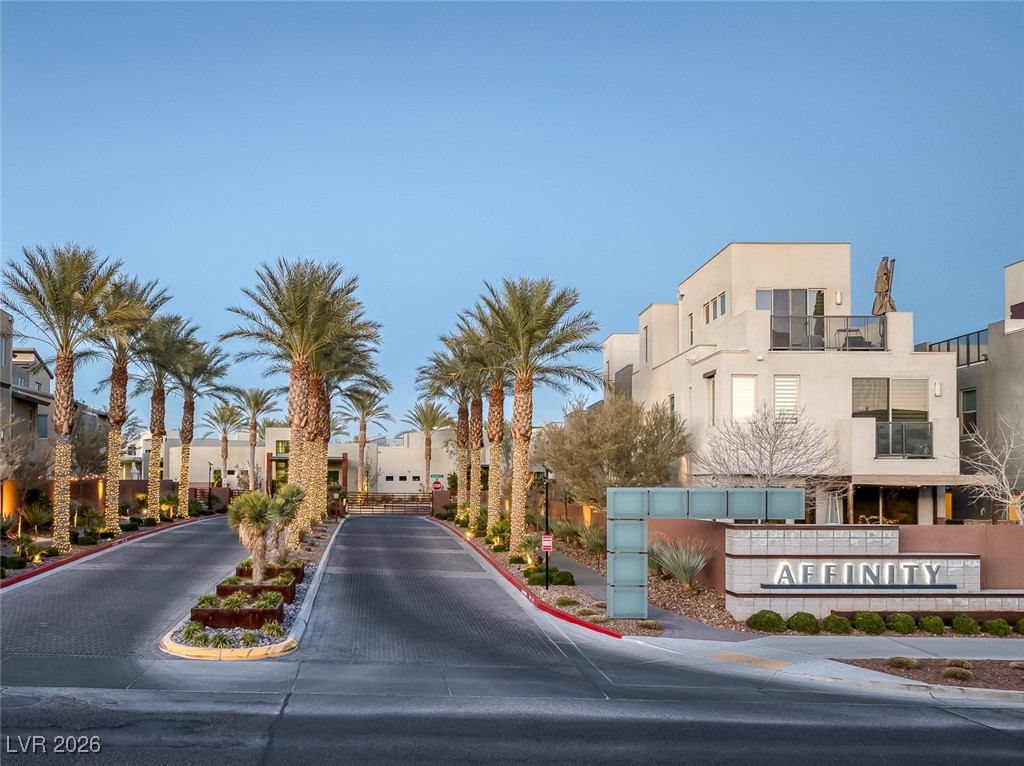 11256 Rainbow Peak Avenue 208 Las Vegas NV 89135