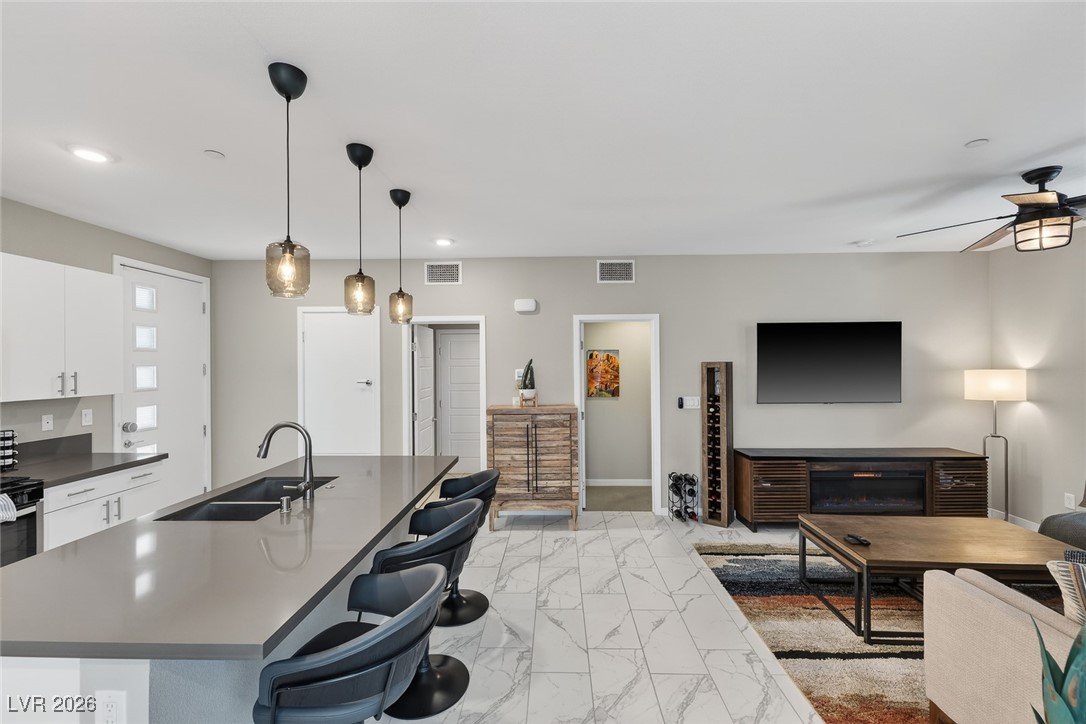 11256 Rainbow Peak Avenue 208 Las Vegas NV 89135