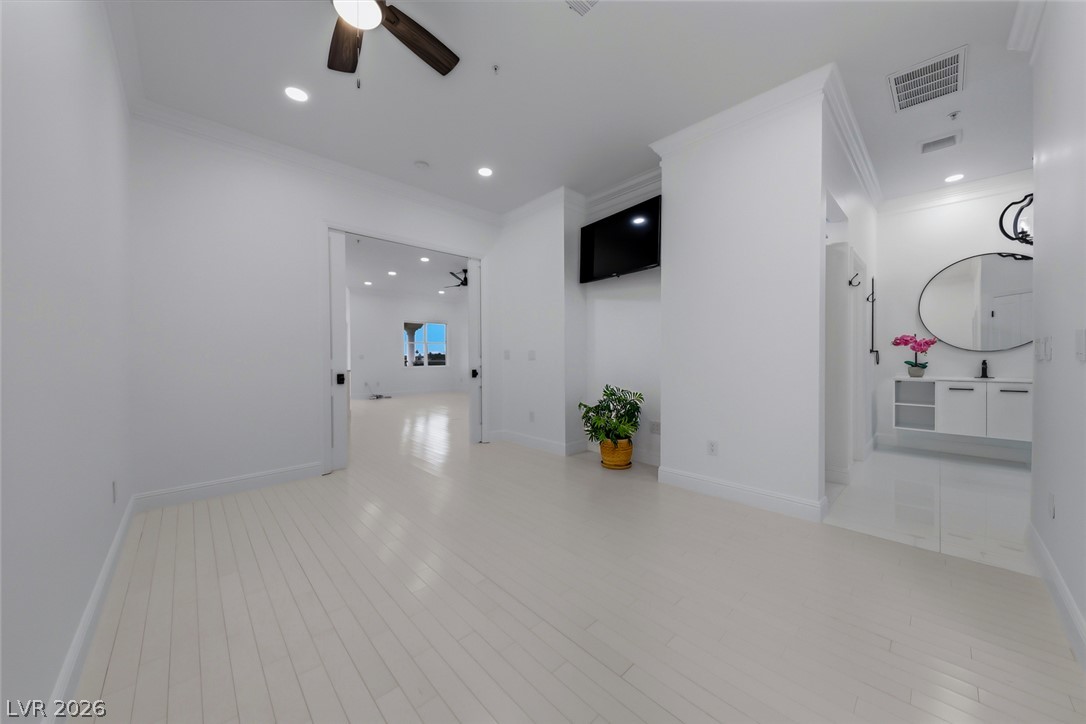 26 Strada Di Circolo N/a Henderson NV 89011