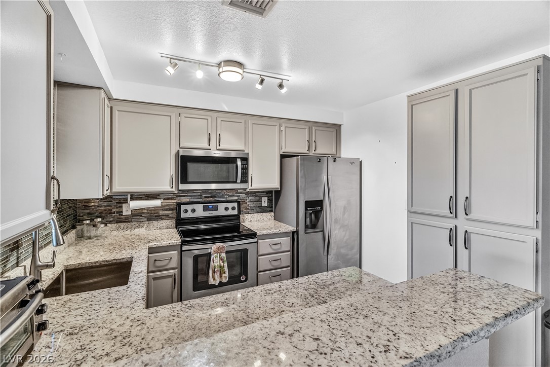 2232 Aspen Mirror Way 102 Laughlin NV 89029