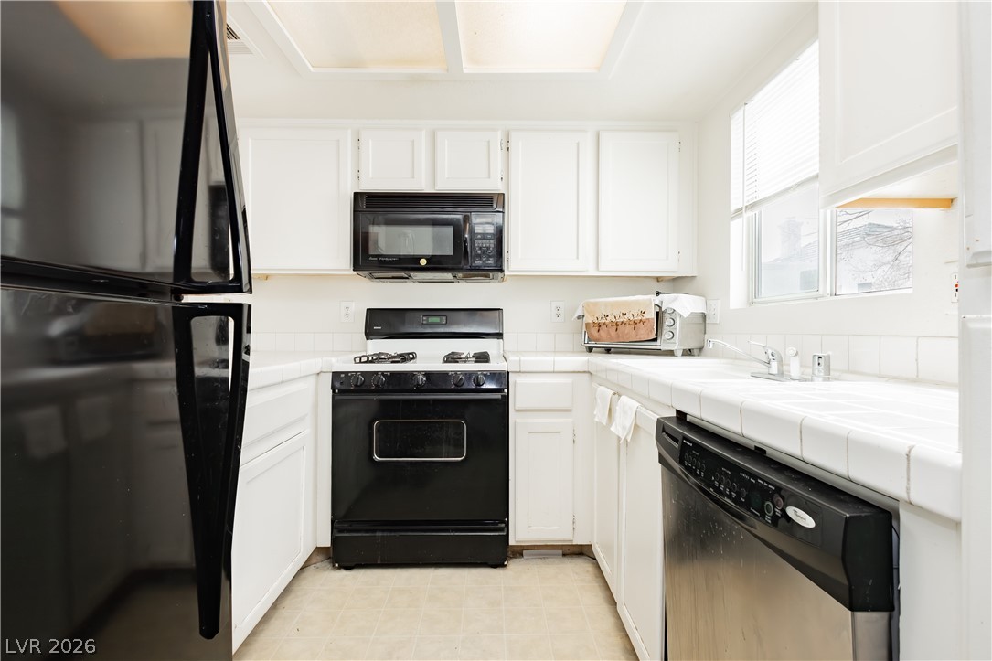 7100 Pirates Cove Road 2090 Las Vegas NV 89145
