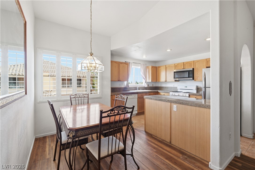 424 Pine Haven Street 202 Las Vegas NV 89144