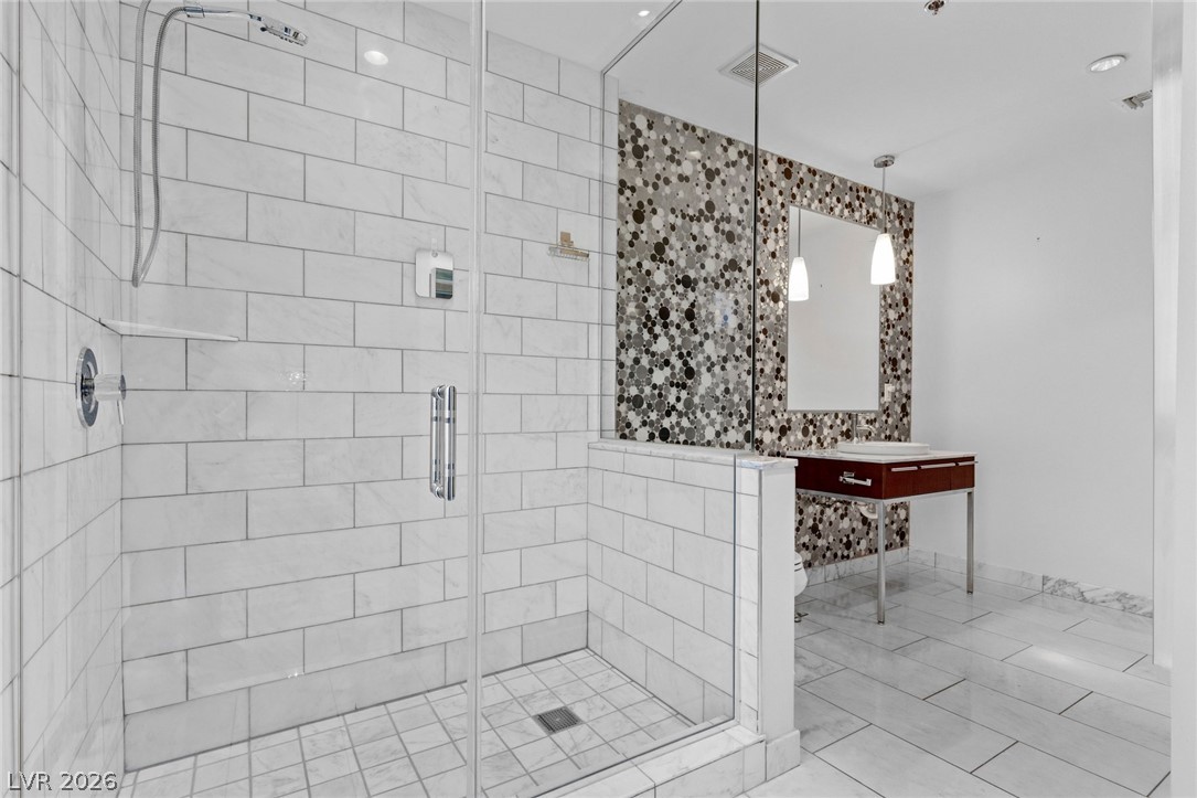 4471 Dean Martin Drive 2309 Las Vegas NV 89103