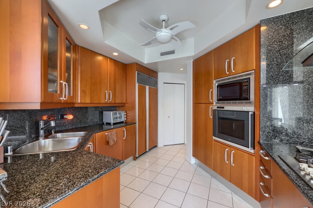 2747 Paradise Road 705 Las Vegas NV 89109