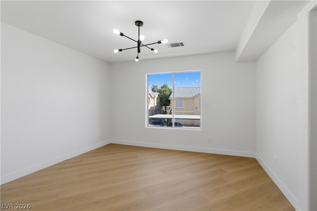 1501 Linnbaker Lane 202 Las Vegas NV 89110