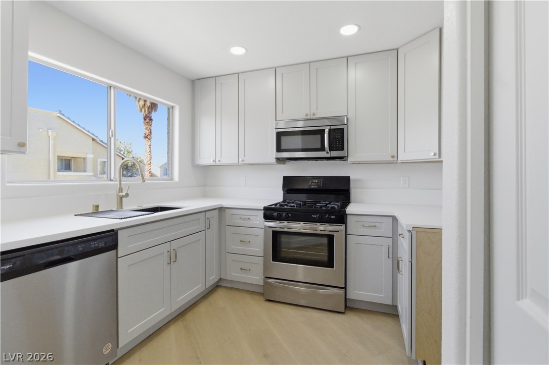 1501 Linnbaker Lane 202 Las Vegas NV 89110