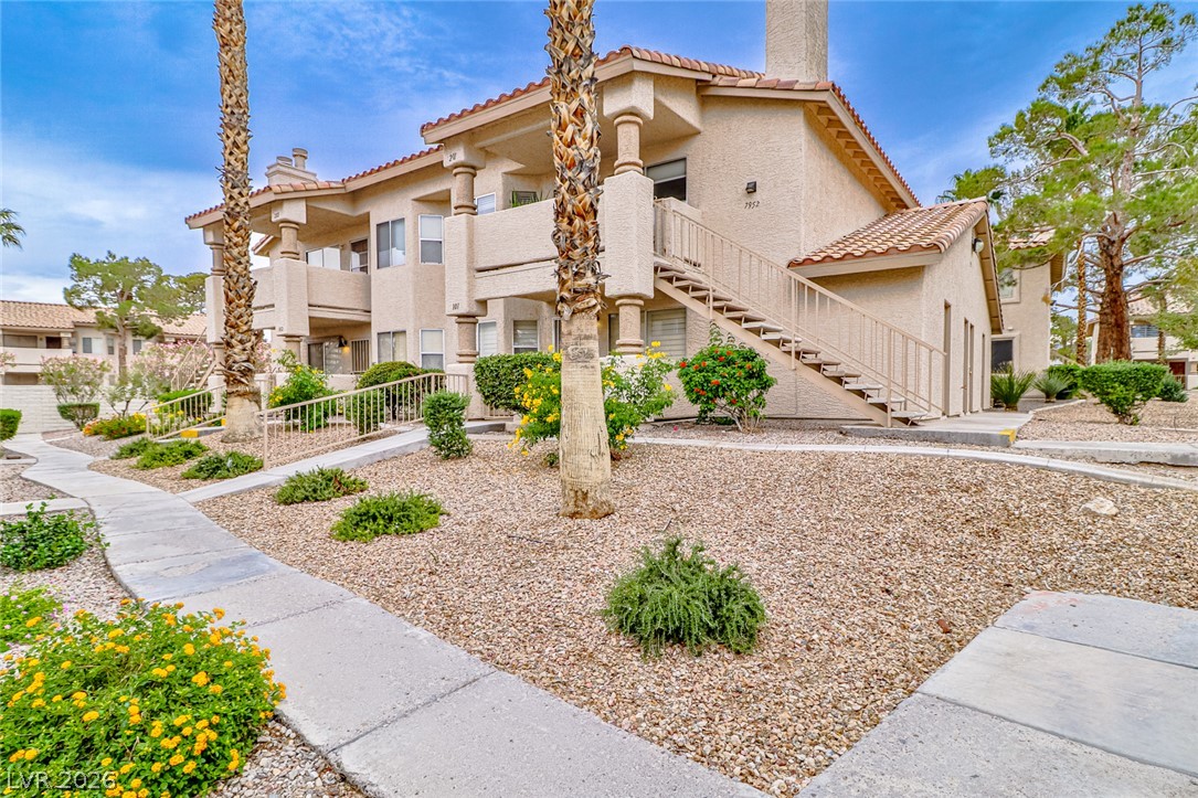 7952 Calico Vista Boulevard 101 Las Vegas NV 89128