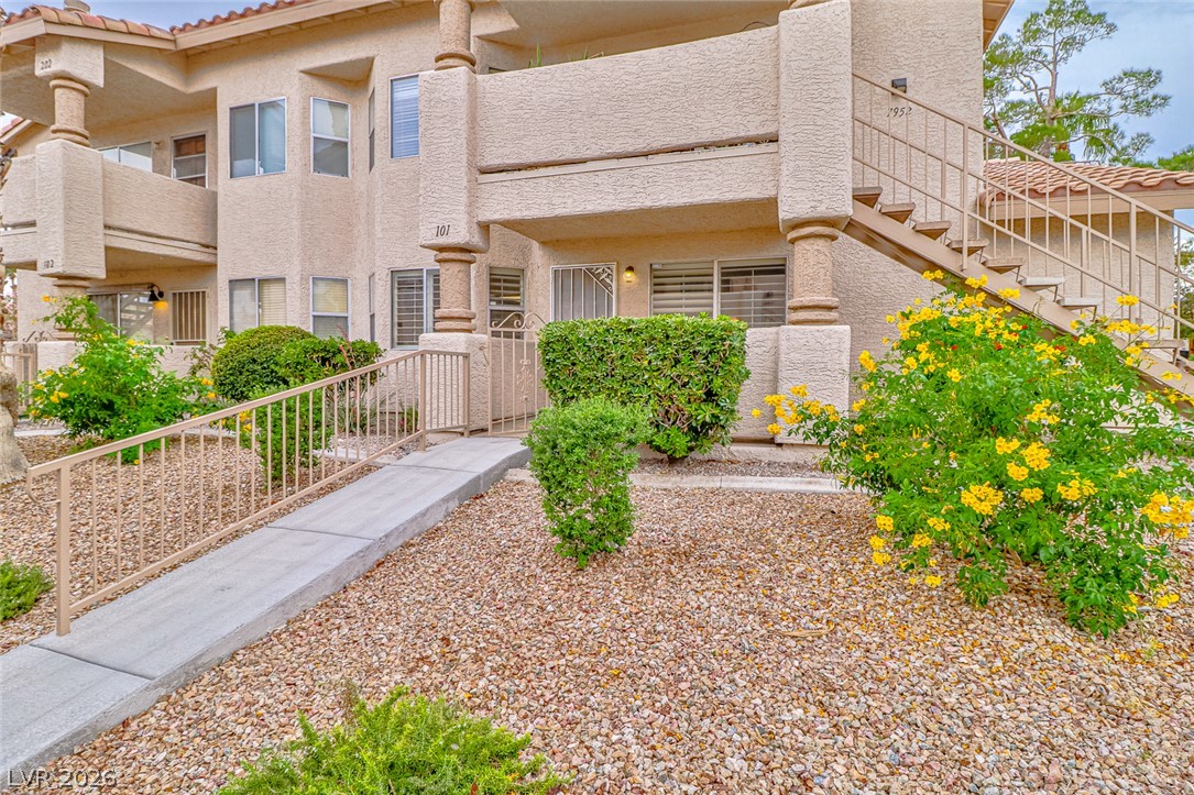 7952 Calico Vista Boulevard 101 Las Vegas NV 89128