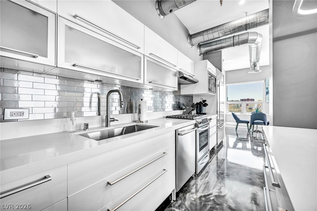 200 Hoover Avenue 1803 Las Vegas NV 89101
