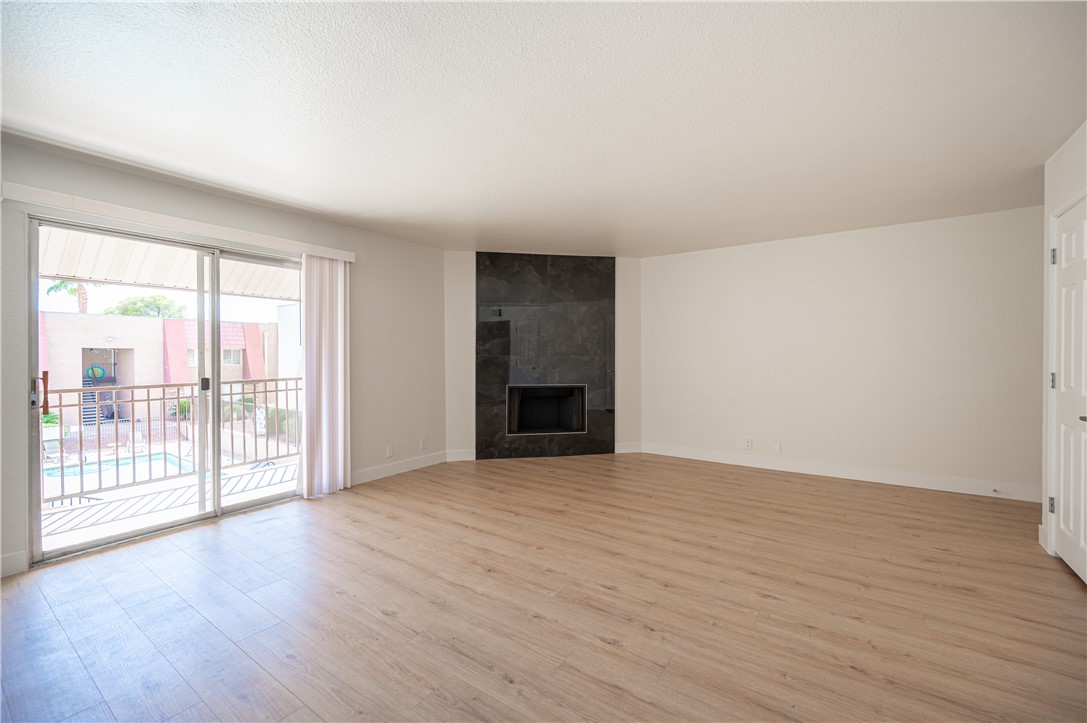 4381 Alexis Drive 332 Las Vegas NV 89103