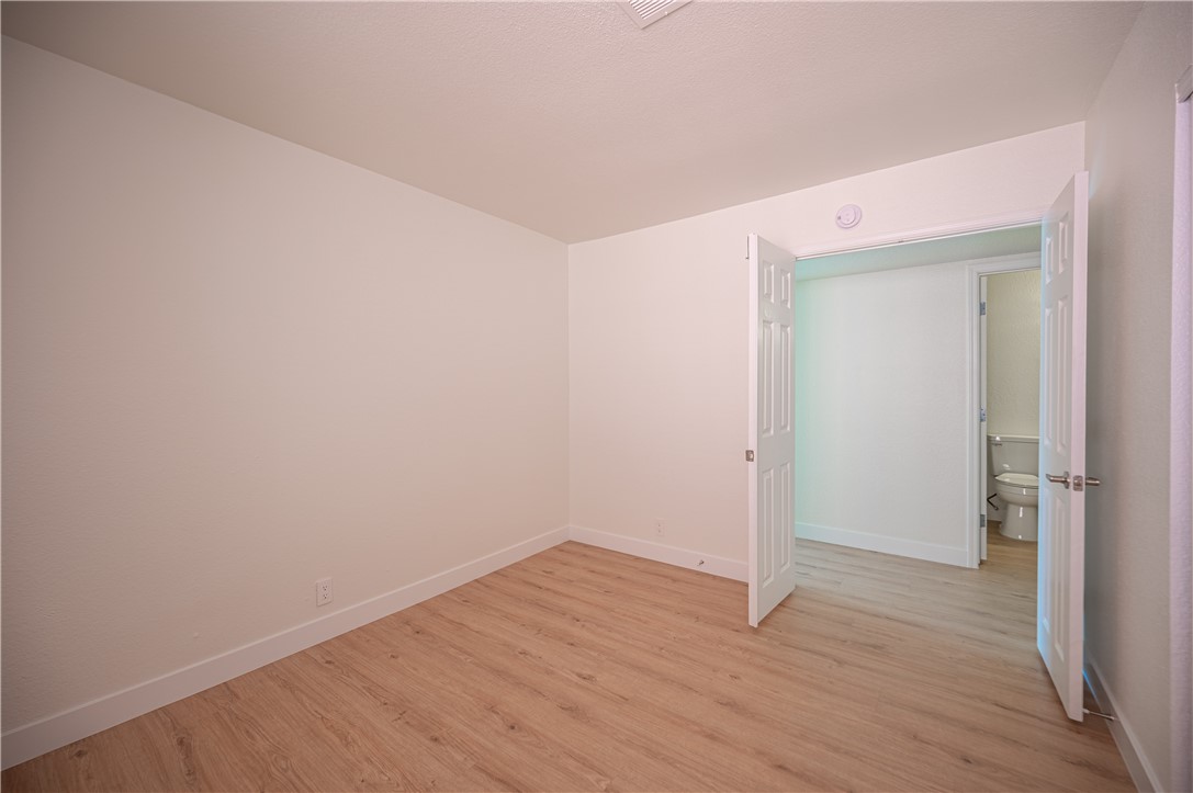 4381 Alexis Drive 332 Las Vegas NV 89103
