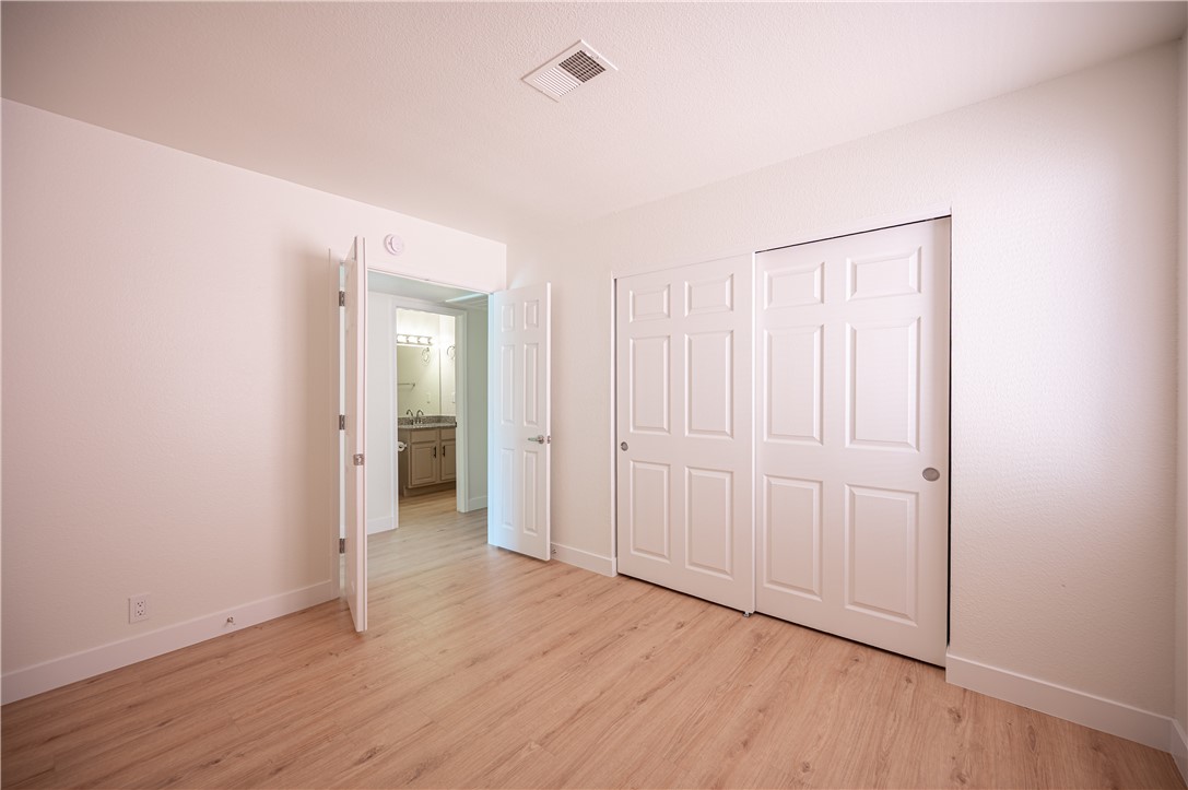 4381 Alexis Drive 332 Las Vegas NV 89103