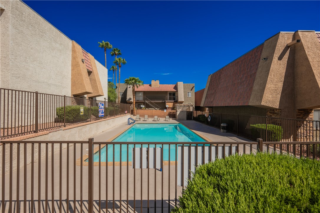 4381 Alexis Drive 332 Las Vegas NV 89103
