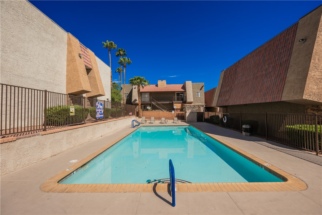 4381 Alexis Drive 332 Las Vegas NV 89103