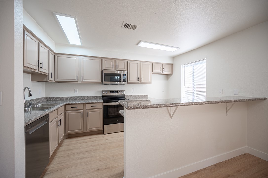 4381 Alexis Drive 332 Las Vegas NV 89103