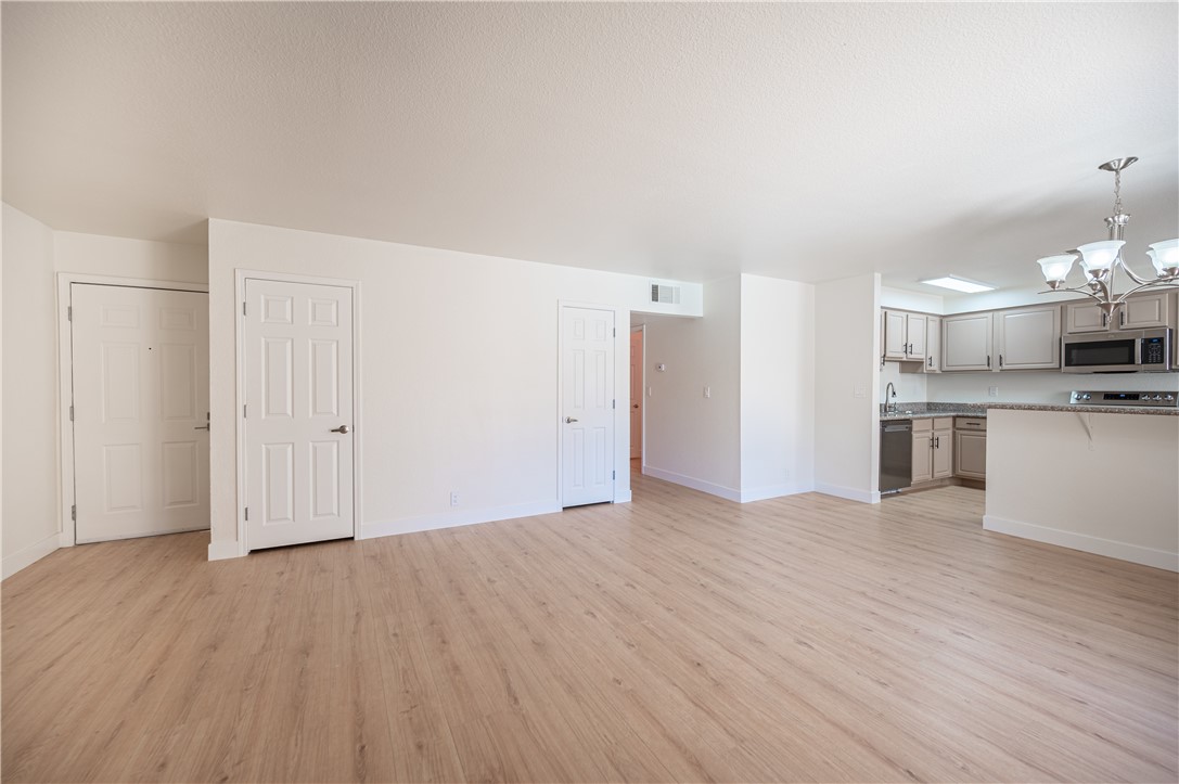 4381 Alexis Drive 332 Las Vegas NV 89103