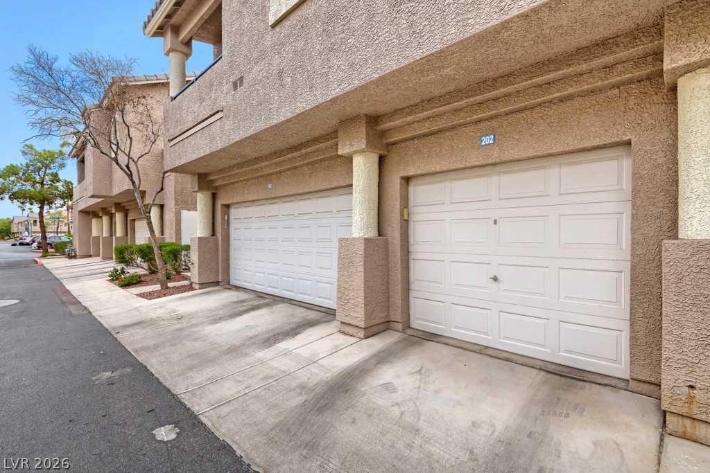 2152 Jasper Bluff Street 202 Las Vegas NV 89117