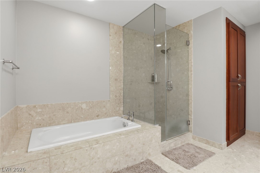 4575 Dean Martin Drive 2507 Las Vegas NV 89103