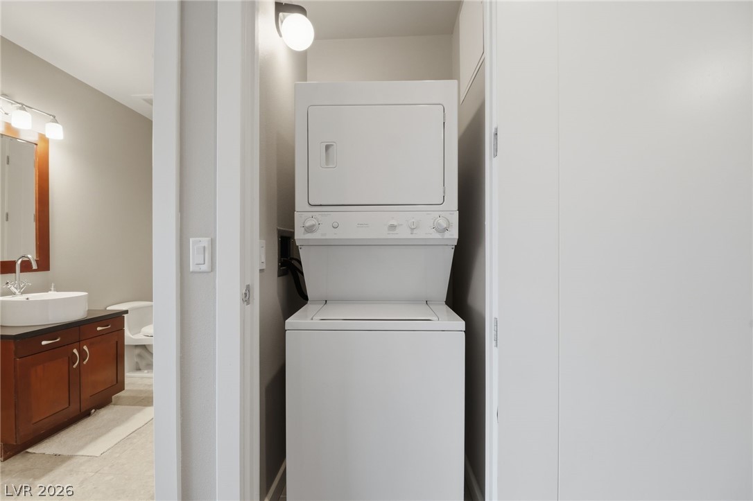 4575 Dean Martin Drive 2507 Las Vegas NV 89103