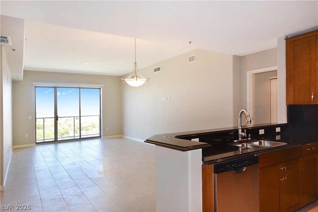 8255 Las Vegas Boulevard 1120 Las Vegas NV 89123