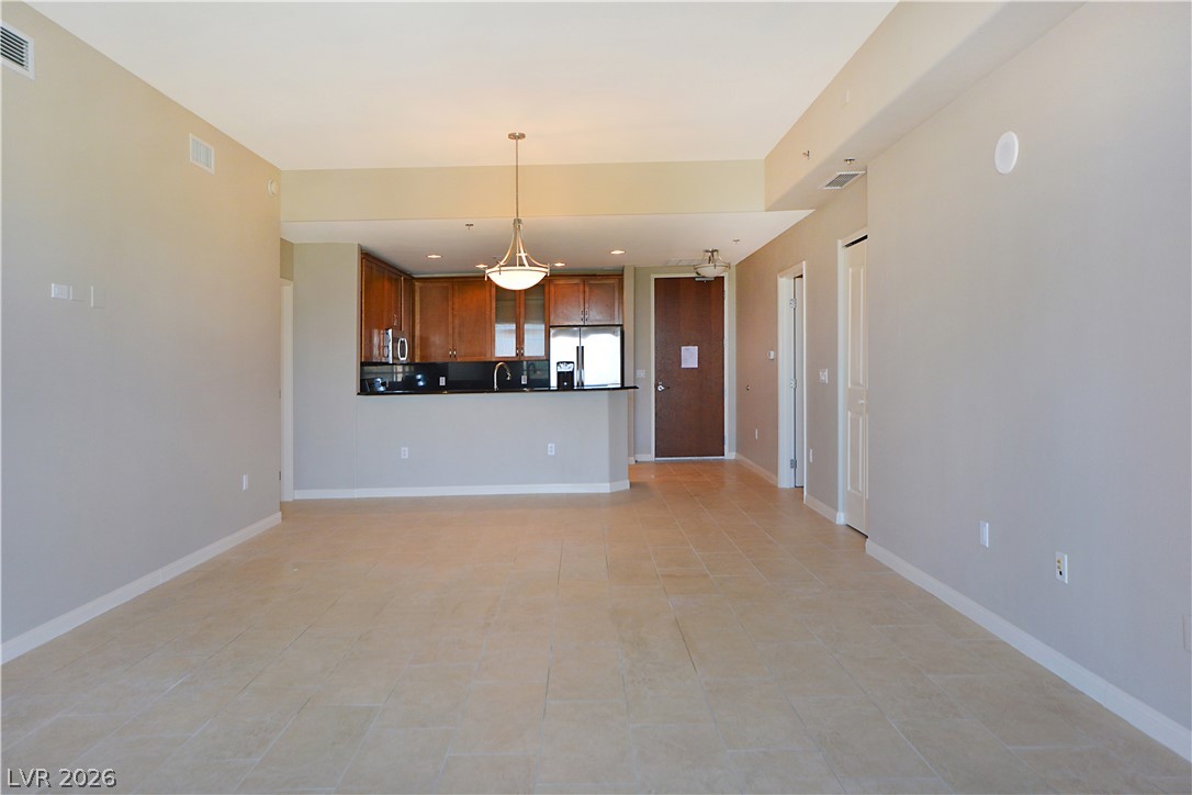 8255 Las Vegas Boulevard 1120 Las Vegas NV 89123