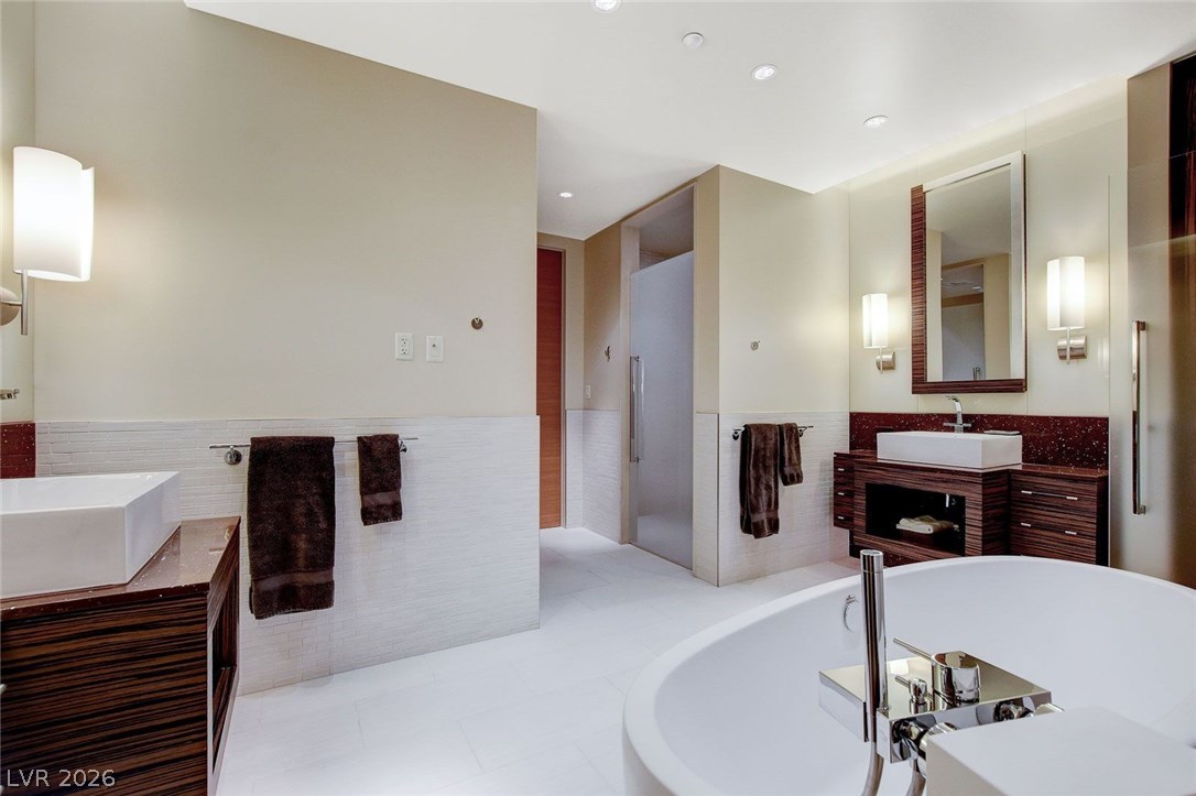 3750 South Las Vegas Boulevard 3707 Las Vegas NV 89158