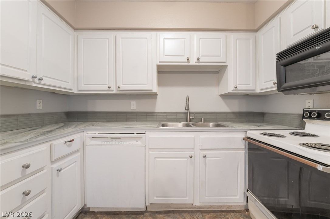 3151 Soaring Gulls Drive 2034 Las Vegas NV 89128