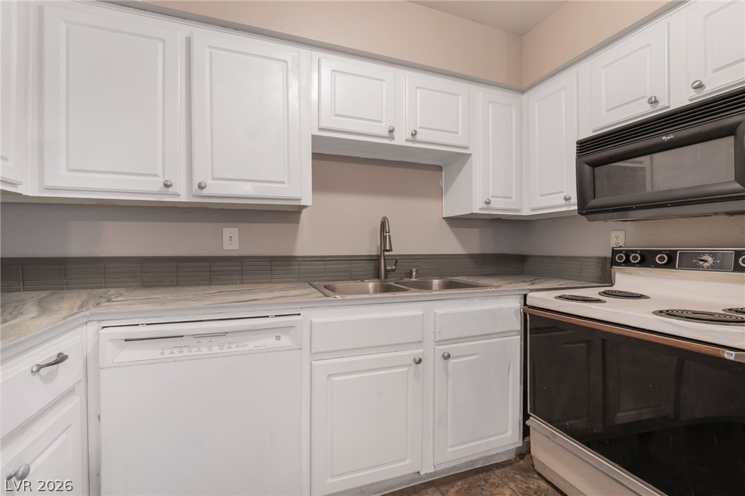 3151 Soaring Gulls Drive 2034 Las Vegas NV 89128