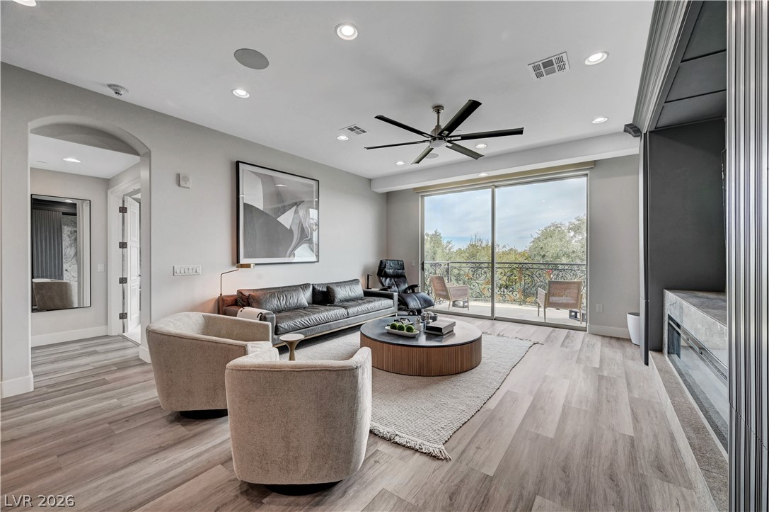 9101 Alta Drive 11 Las Vegas NV 89145