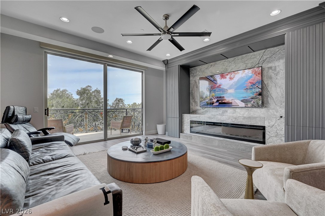 9101 Alta Drive 11 Las Vegas NV 89145