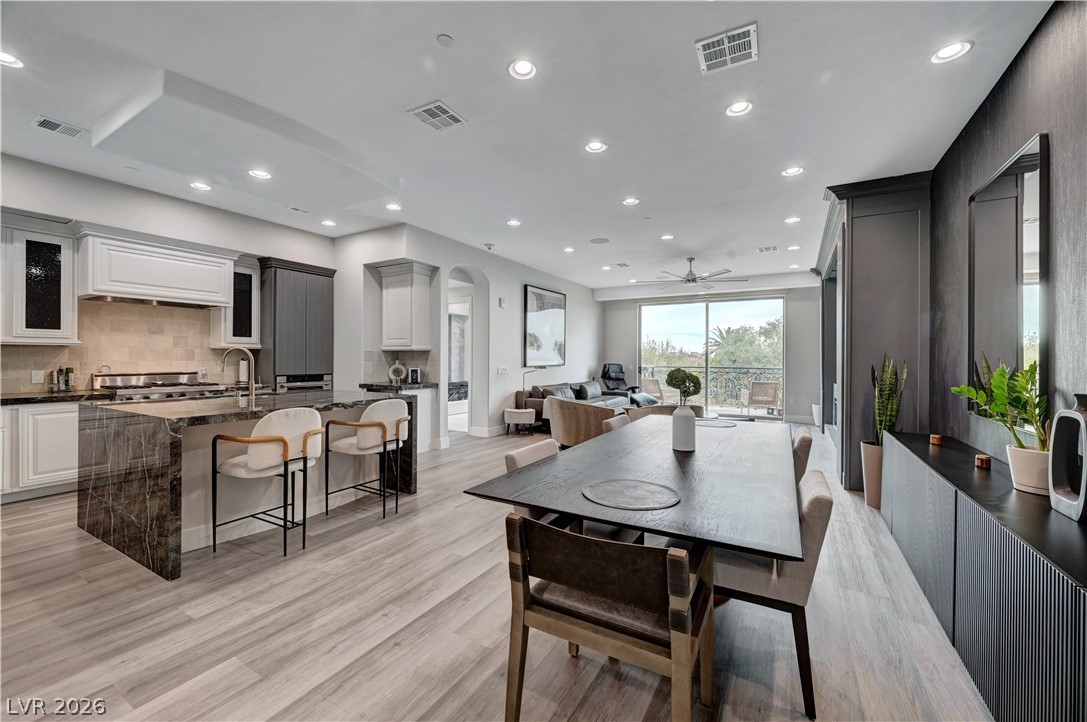 9101 Alta Drive 11 Las Vegas NV 89145