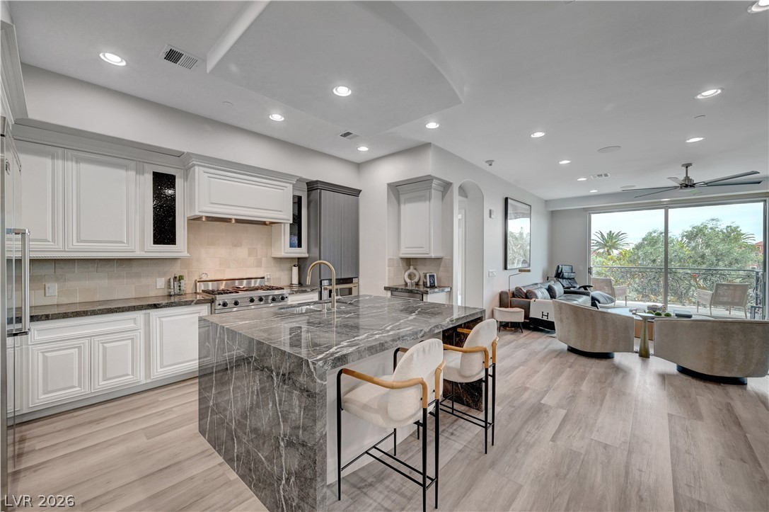 9101 Alta Drive 11 Las Vegas NV 89145