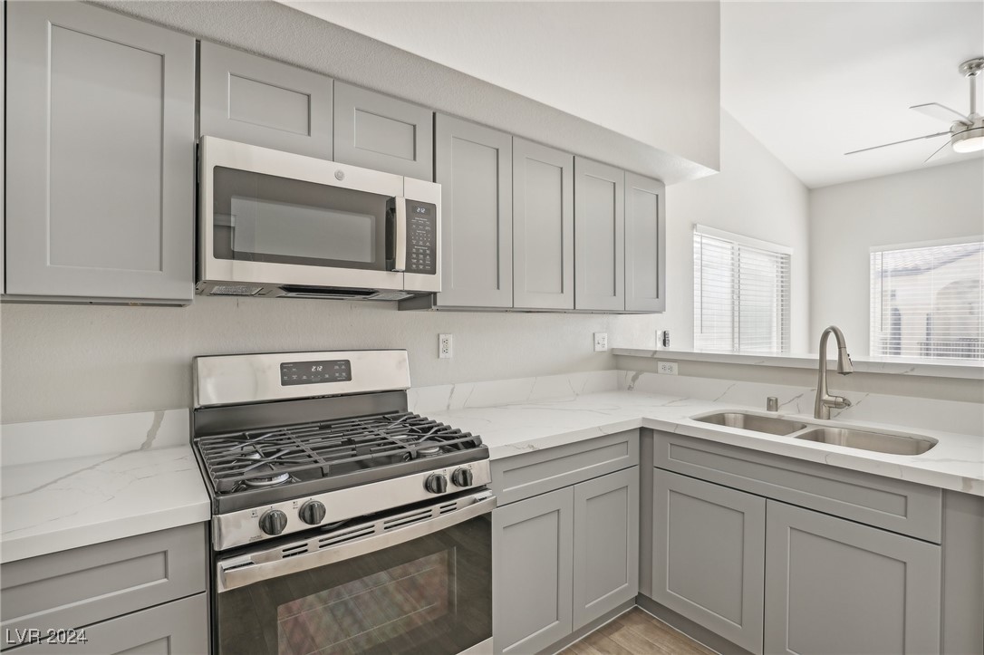 4811 Black Bear Road 201 Las Vegas NV 89149