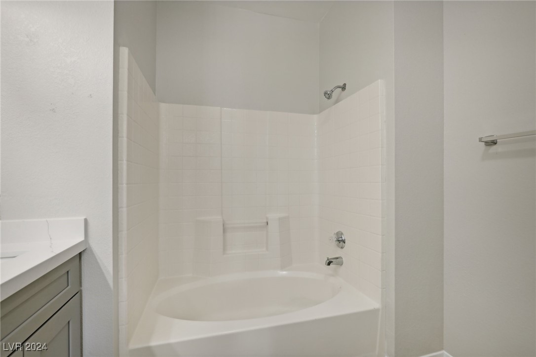 4811 Black Bear Road 201 Las Vegas NV 89149