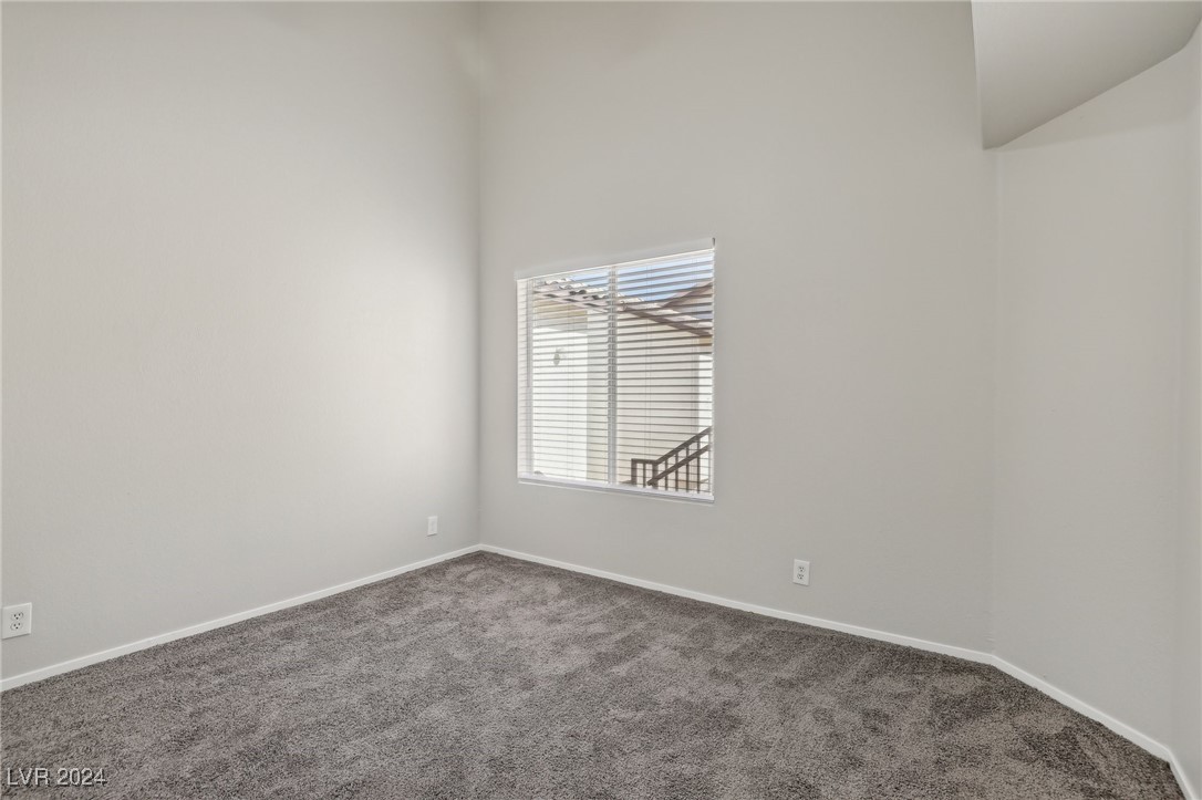 4811 Black Bear Road 201 Las Vegas NV 89149