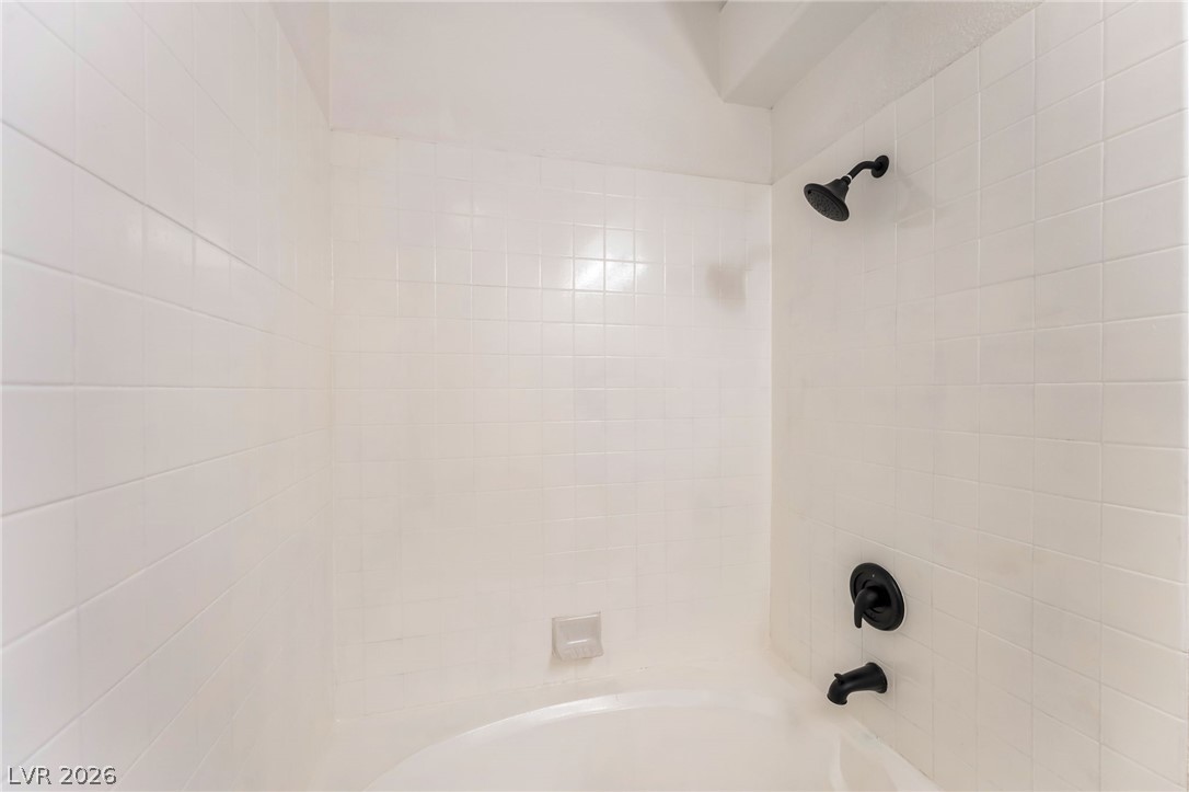 2110 Los Feliz Street 2015 Las Vegas NV 89156