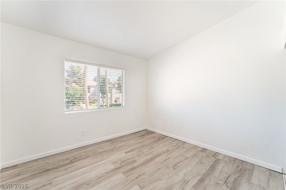2110 Los Feliz Street 2015 Las Vegas NV 89156