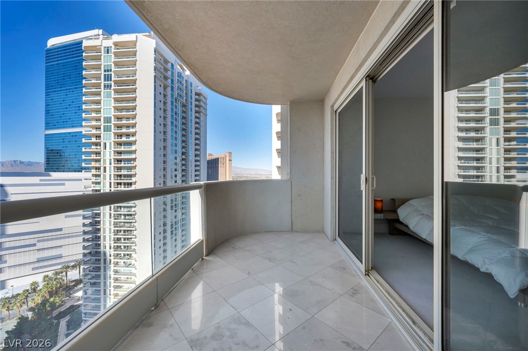2777 Paradise Road 2304 Las Vegas NV 89109