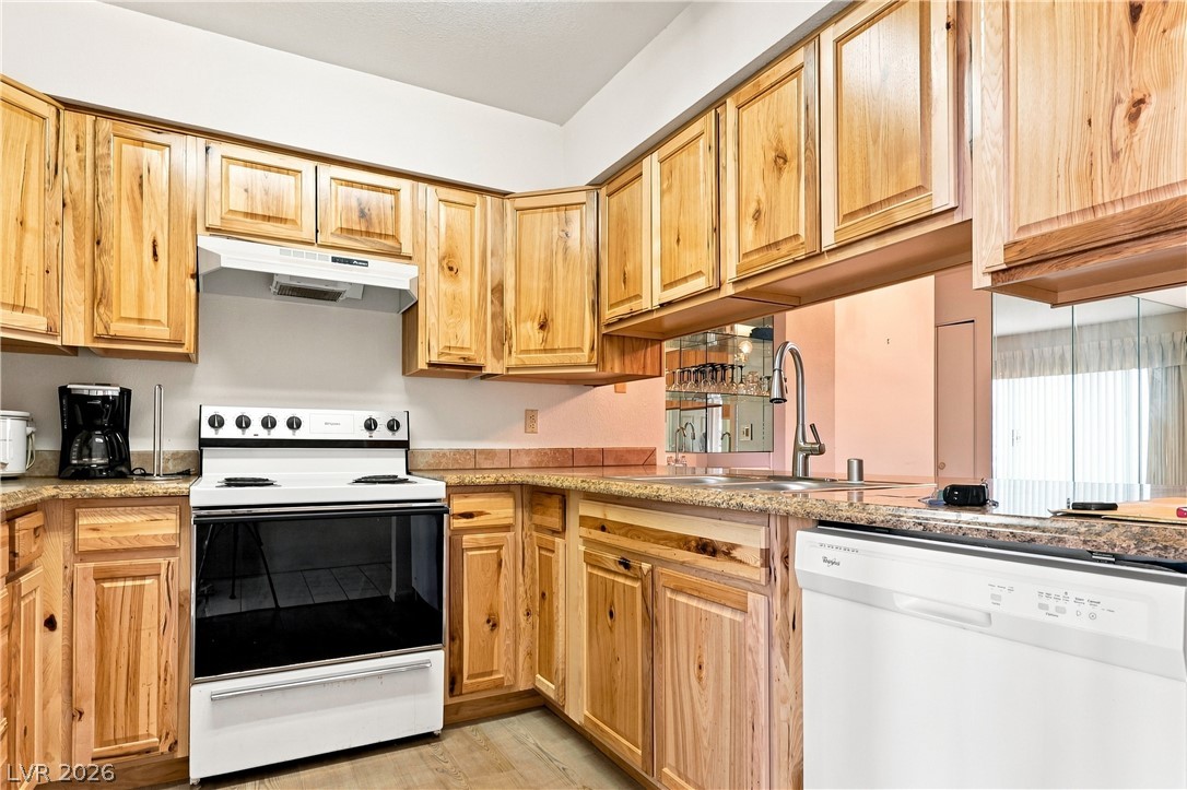 2008 Mesquite Lane 105 Laughlin NV 89029