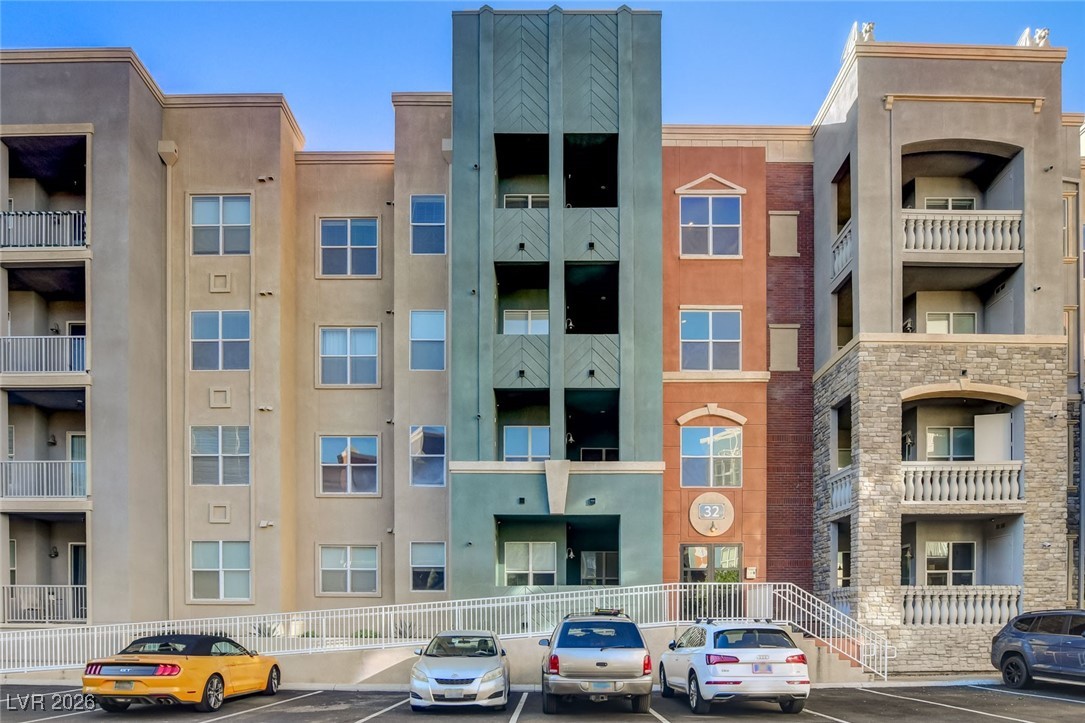 32 East Serene Avenue 302 Las Vegas NV 89123