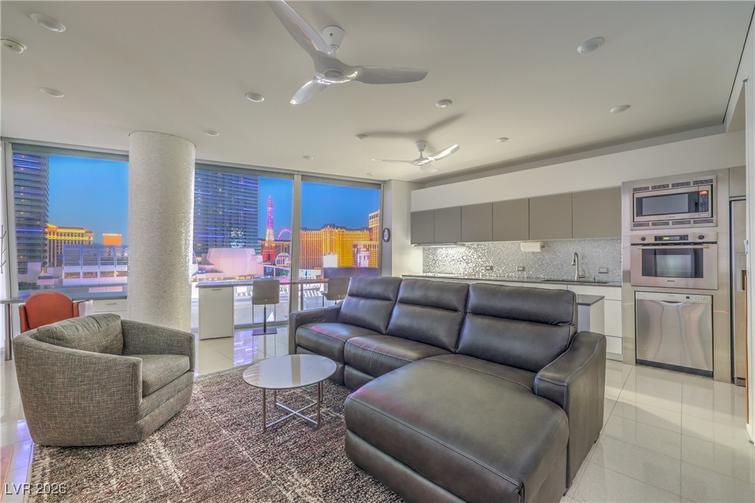 3726 Las Vegas Boulevard 1002 Las Vegas NV 89158