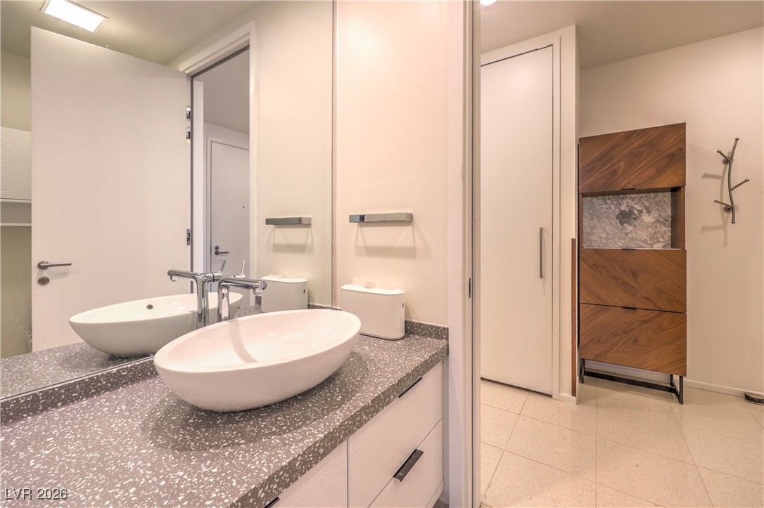 3726 Las Vegas Boulevard 1002 Las Vegas NV 89158