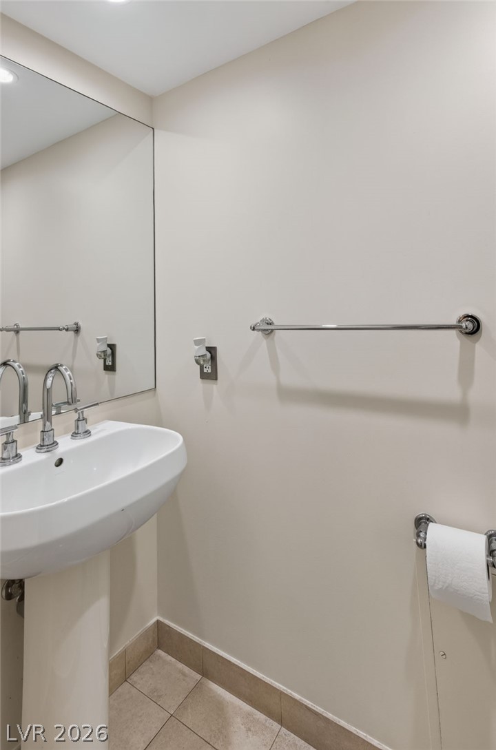 322 Karen Avenue 1106 Las Vegas NV 89109