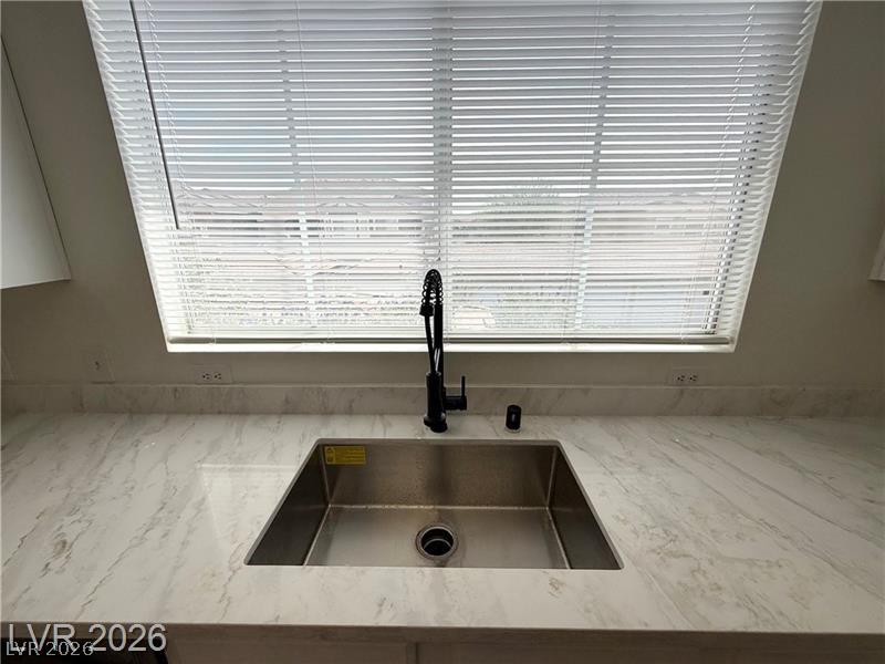 833 Aspen Peak Loop 922 Henderson NV 89011
