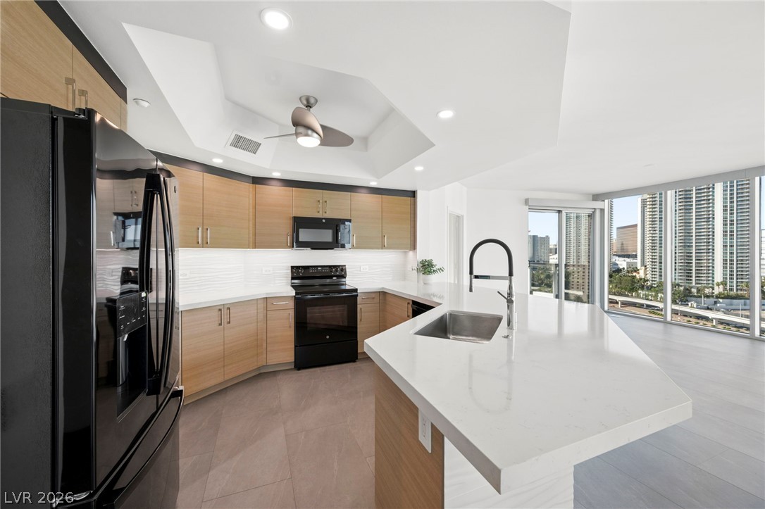 322 Karen Avenue 1408 Las Vegas NV 89109