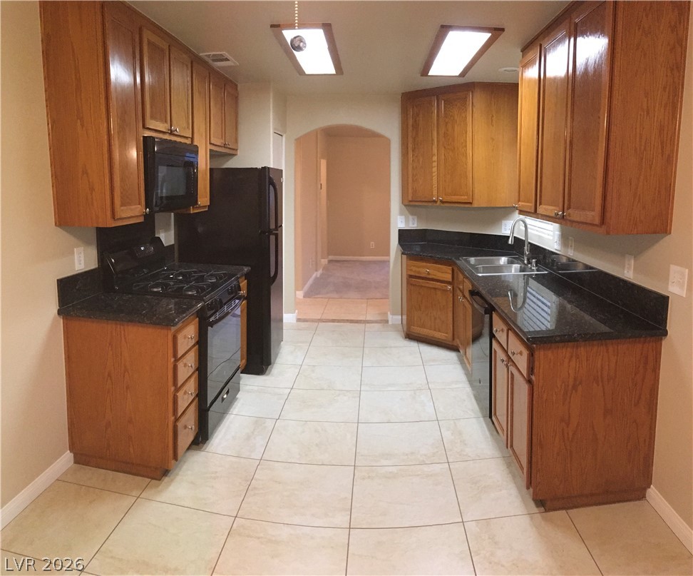 1533 Linnbaker Lane 204 Las Vegas NV 89110