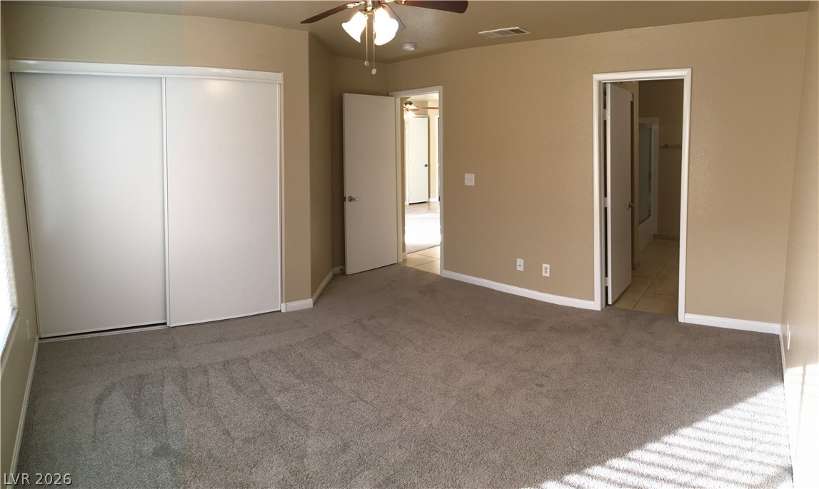 1533 Linnbaker Lane 204 Las Vegas NV 89110