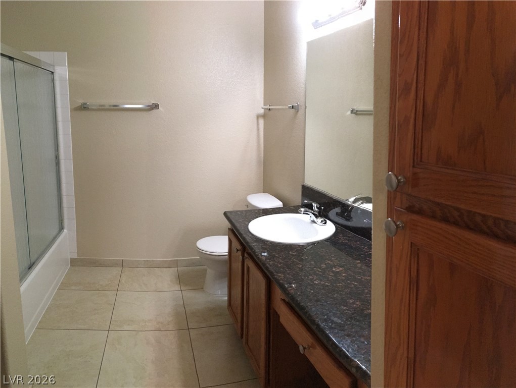 1533 Linnbaker Lane 204 Las Vegas NV 89110