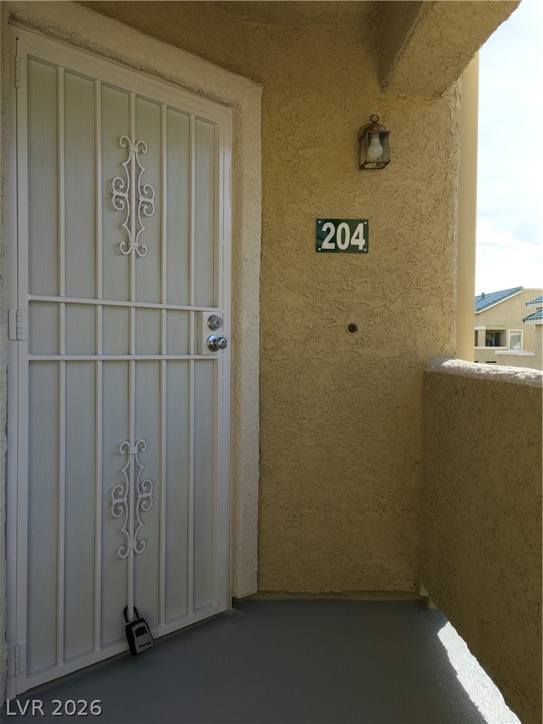 1533 Linnbaker Lane 204 Las Vegas NV 89110